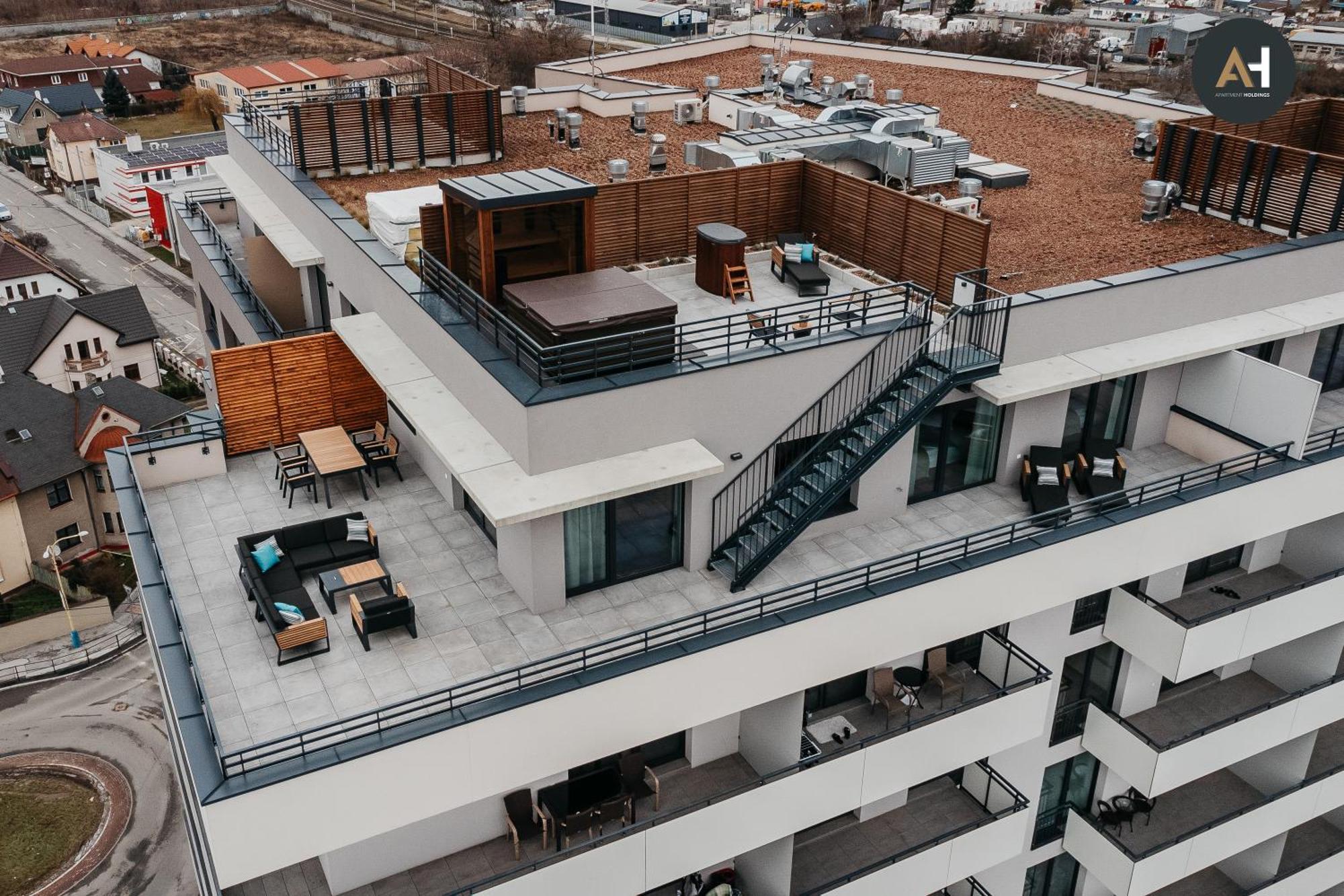 Albelli Luxury Skyview Lägenhet Košice Exteriör bild